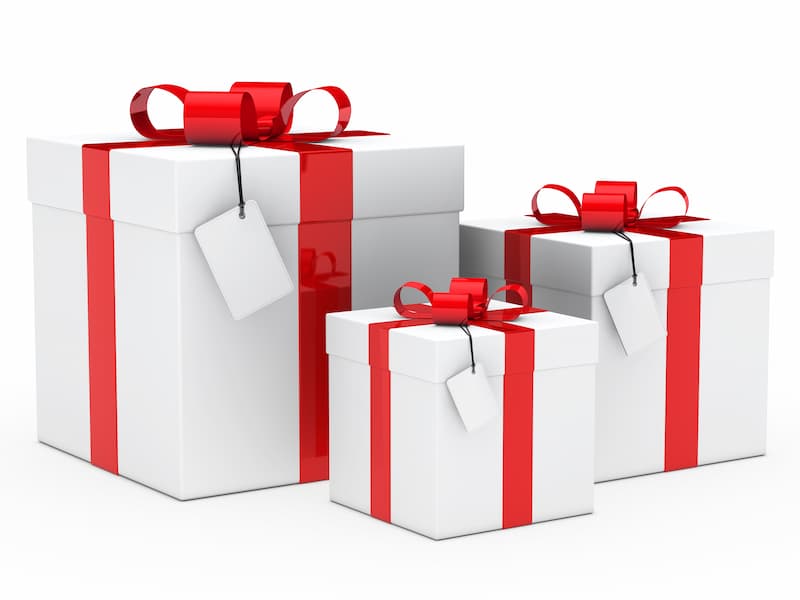 caixas de presentes que representam presentes oferecidos em ações de sazonalidade